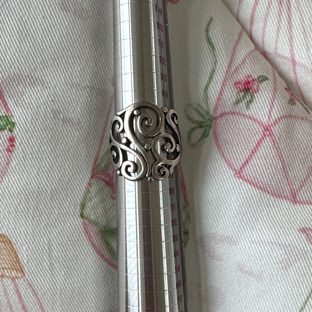 James Avery Silver Swirl Ring